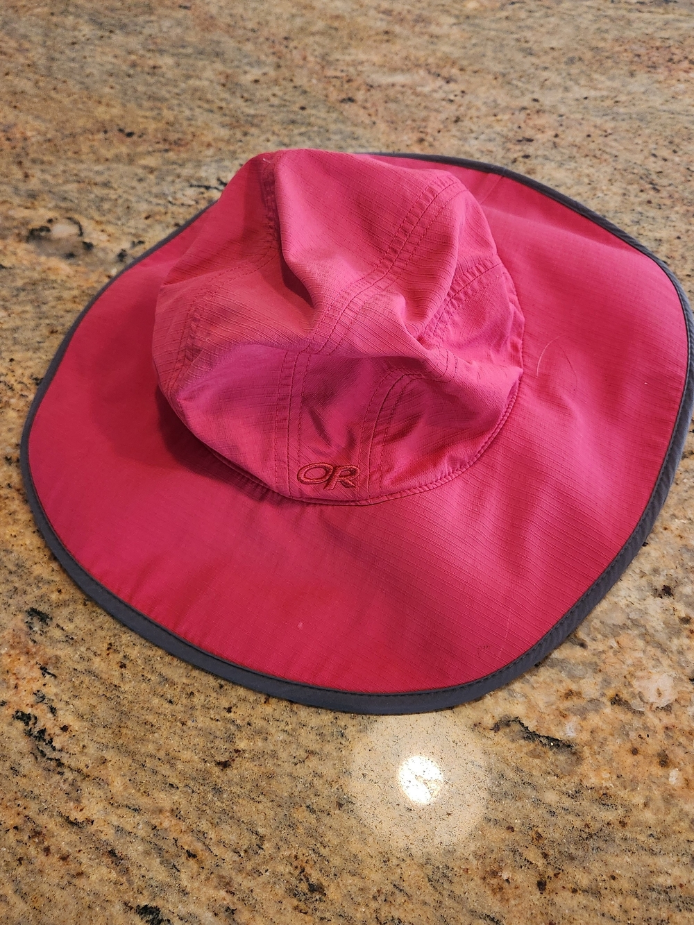 Outdoor Research Pink Womens Sun Hat One Helios Outdoor Hike Size GUC